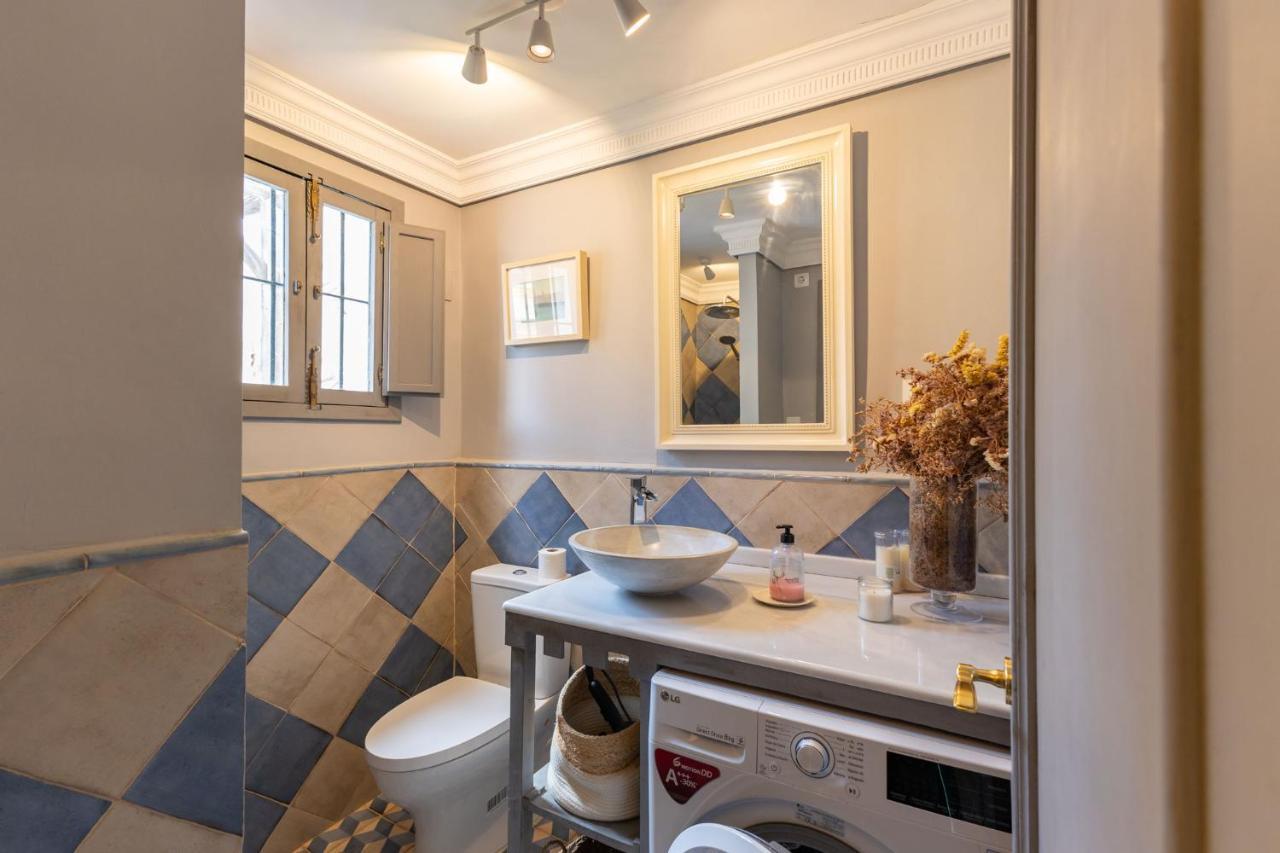 Апартаменты Champion Duplex Terrace And Garage Old Town 6 Pax Севилья Экстерьер фото